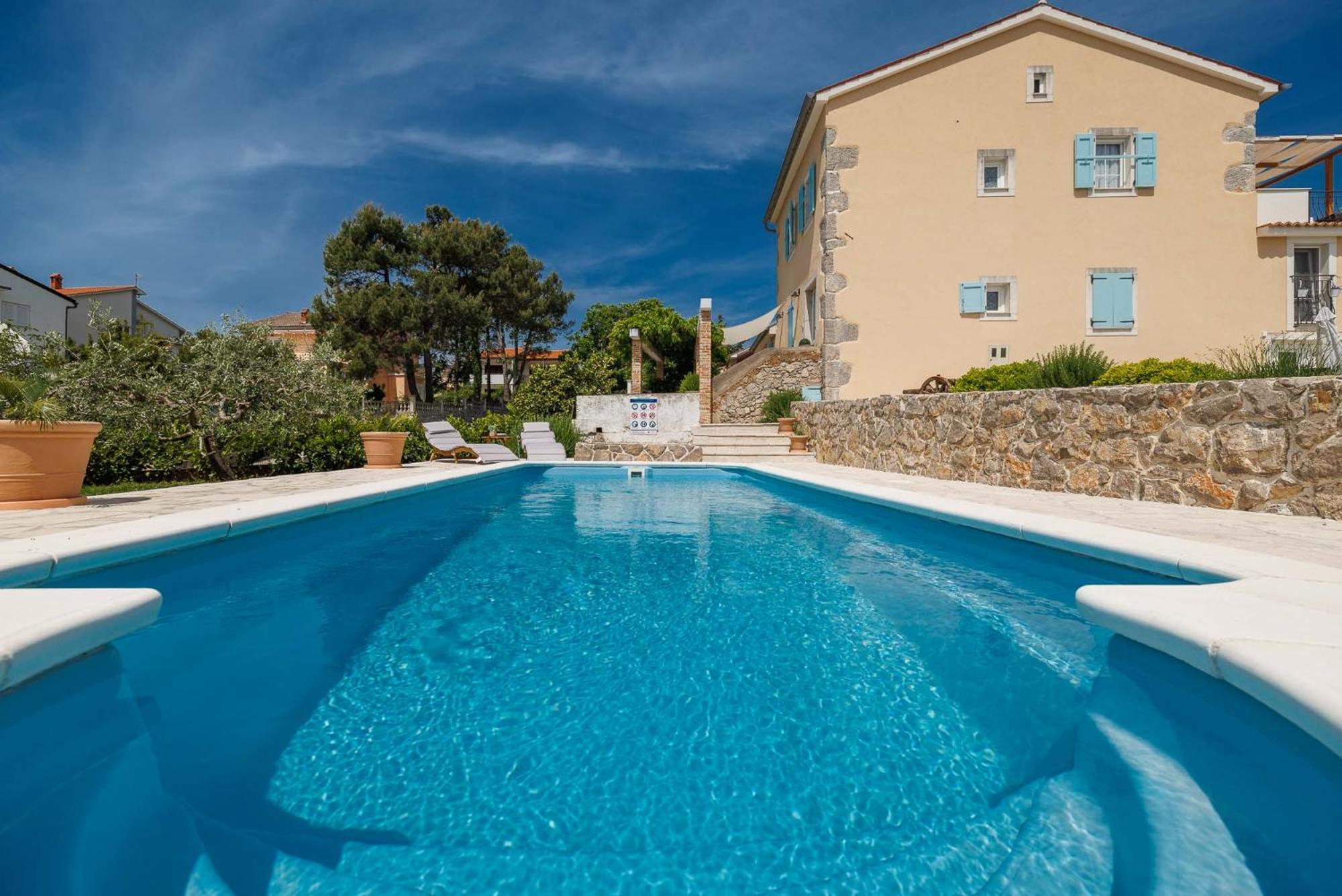 Apartment Marina Kornic Luaran gambar