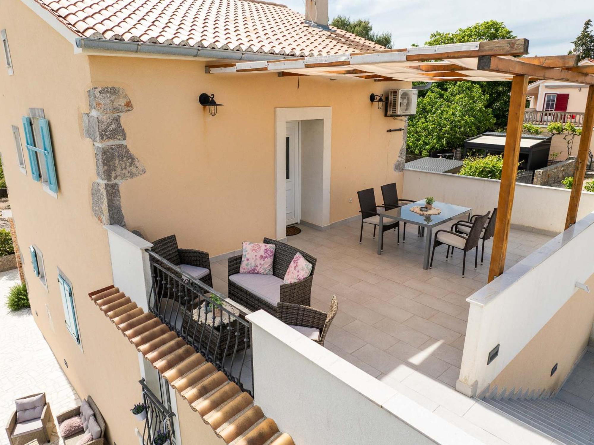 Apartment Marina Kornic Luaran gambar
