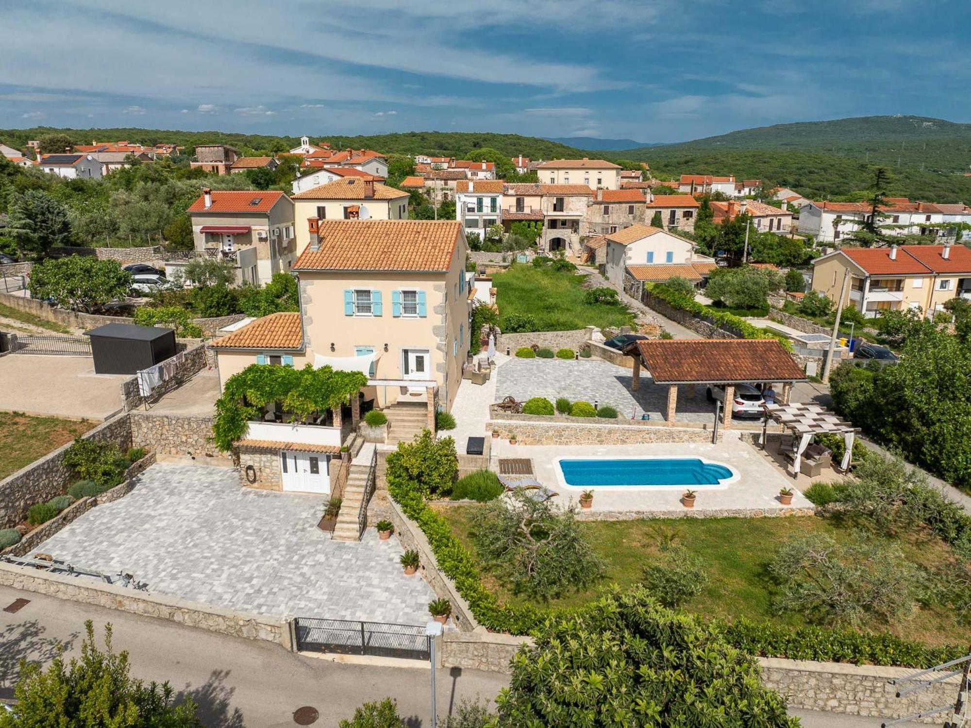 Apartment Marina Kornic Luaran gambar